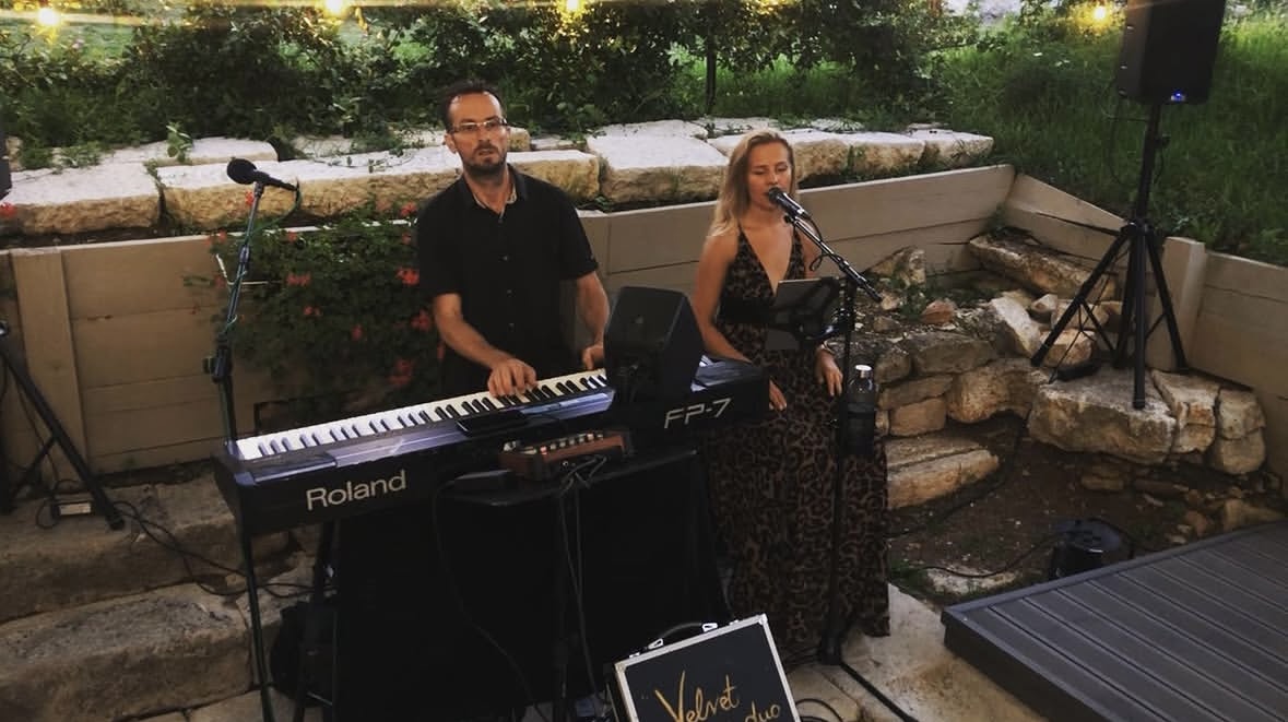 Velvet Echoes Duo